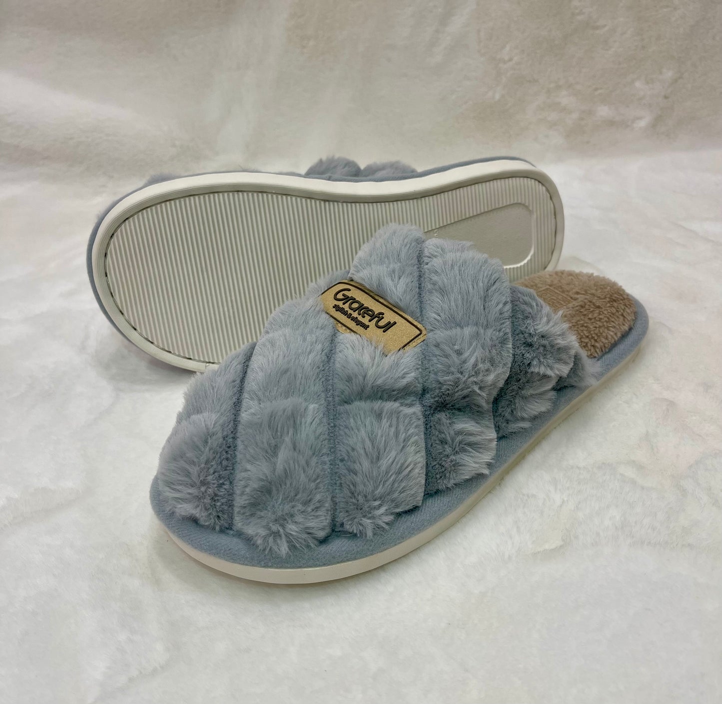 Grey cozy plaid slippers